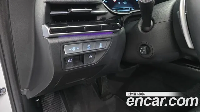 Genesis G80 2022 thumb 5