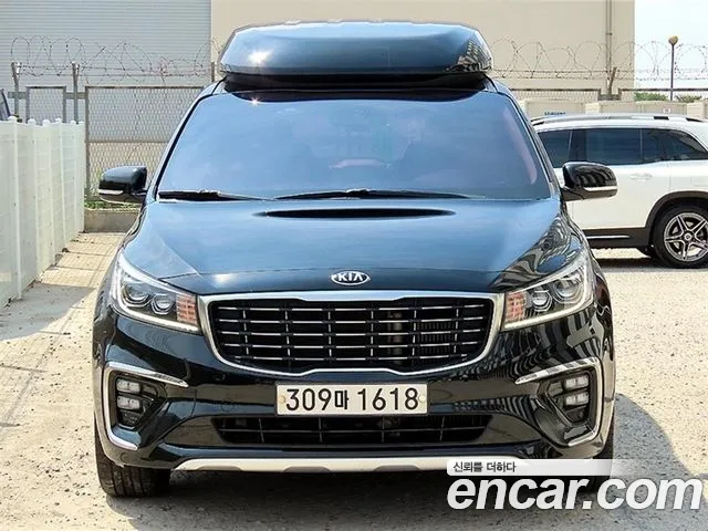 Kia Carnival 2019 thumb 8