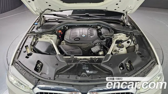 BMW 5 серии 2020 thumb 9