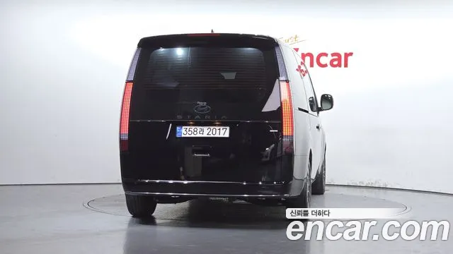 Hyundai Staria 2025 thumb 6