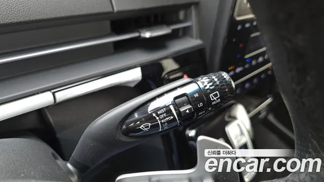 Hyundai Staria 2025 thumb 11