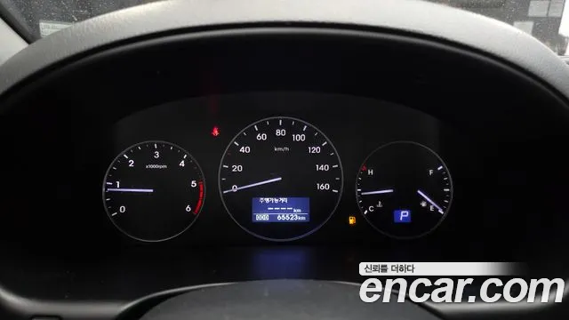 Hyundai Staria 2019 thumb 2
