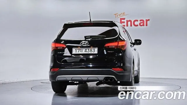 Hyundai Санта Фе 2014 thumb 3