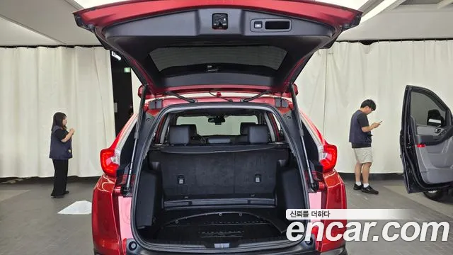 Honda CR-V 2017 thumb 2