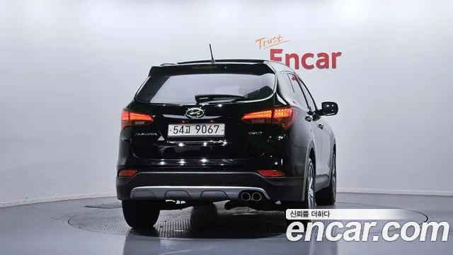 Hyundai Санта Фе 2012 thumb 9