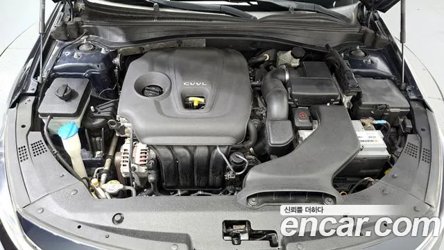 Kia K5 2016 thumb 10
