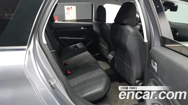 Peugeot 308SW 2018 thumb 9