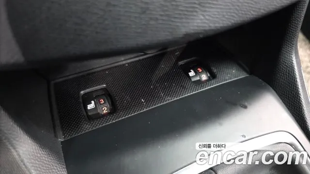 Peugeot 308SW 2018 thumb 12