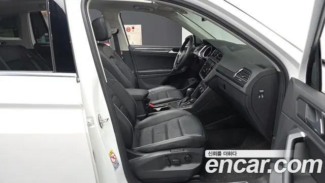 Volkswagen Tiguan 2019 thumb 12