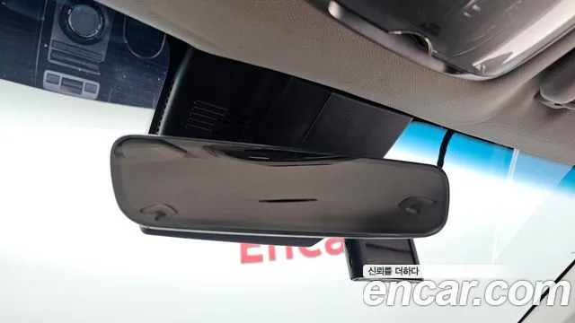 Genesis GV70 2022 thumb 4
