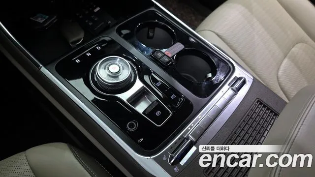 Kia Carnival 2024 thumb 8