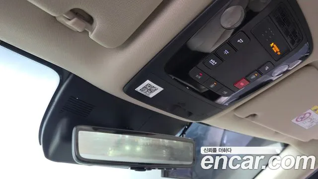 Kia Carnival 2024 thumb 10