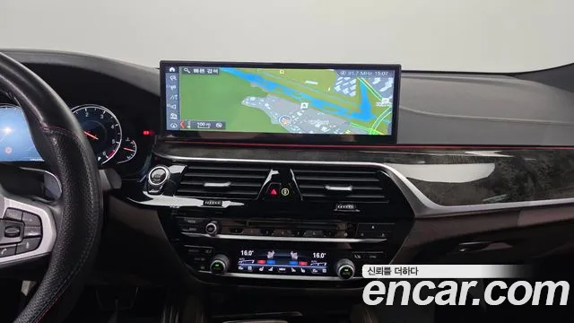 BMW 6 серии Gran Turismo 2018 thumb 2