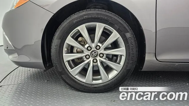 Toyota Camry 2017 thumb 8