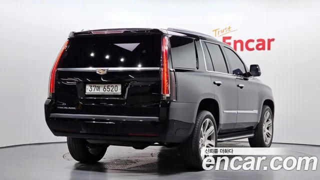 Cadillac Escalade 2018 thumb 8
