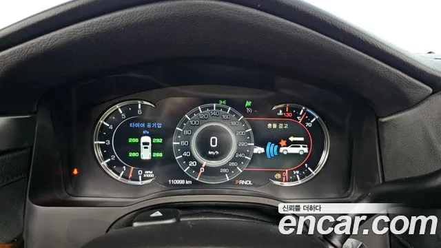 Cadillac Escalade 2018 thumb 11