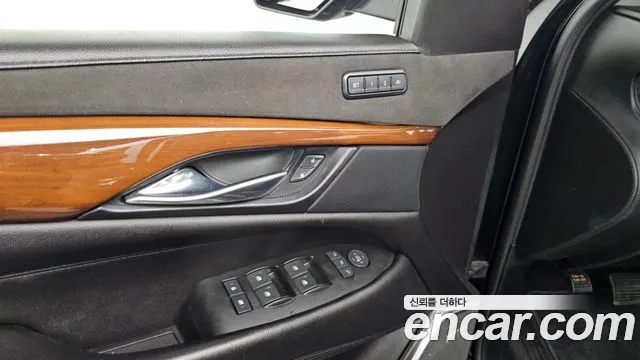Cadillac Escalade 2018 thumb 12