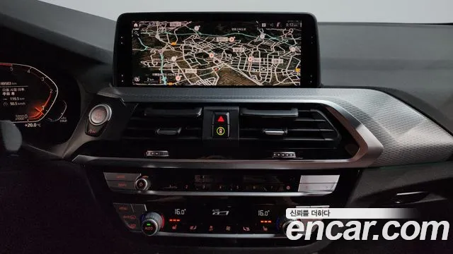 BMW X4 2020 thumb 3