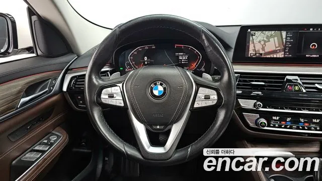 BMW 6 серии Gran Turismo 2019 thumb 10