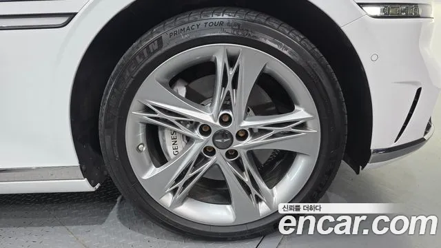 Genesis G90 2022 thumb 7