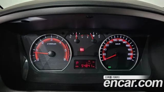 KGM Korando 2016 thumb 5