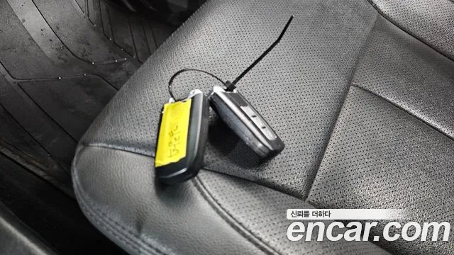 KGM Korando 2016 thumb 8
