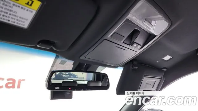 KGM Rexton 2018 thumb 10