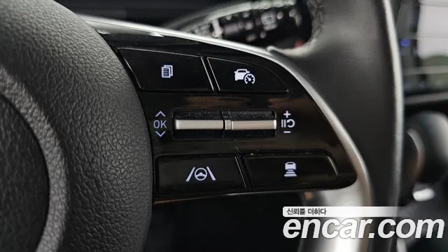 Hyundai Staria 2022 thumb 5