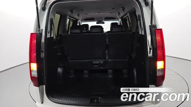 Hyundai Staria 2022 thumb 7