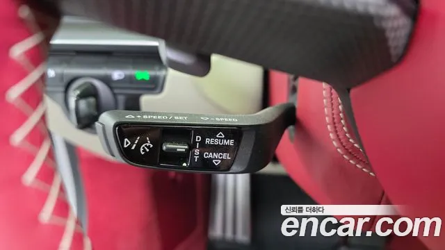 Porsche 911 2022 thumb 9