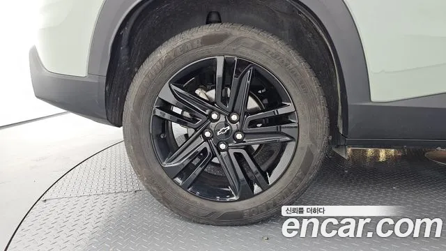 Chevrolet Tracker 2025 thumb 12