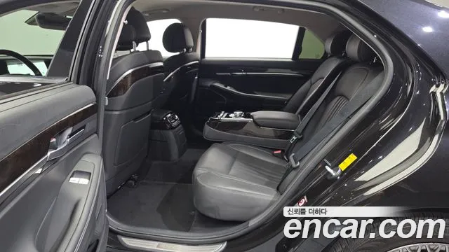 Genesis G90 2019 thumb 4