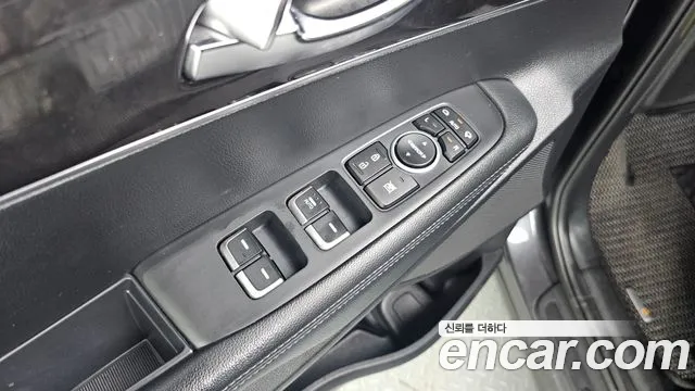Kia Sorento 2015 thumb 12
