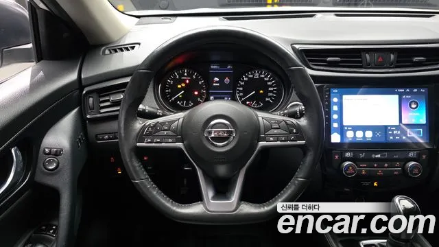 Nissan X-Trail 2018 thumb 5