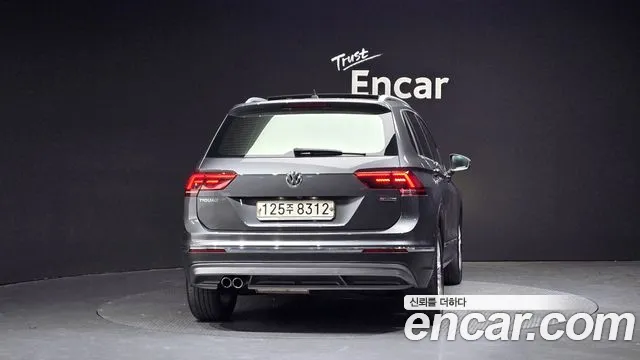 Volkswagen Tiguan 2020 thumb 9