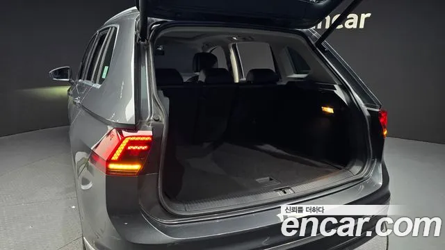 Volkswagen Tiguan 2020 thumb 5