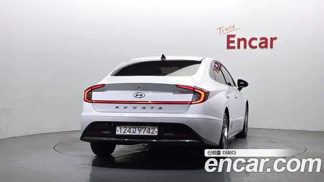 Hyundai Sonata 2022 thumb 9