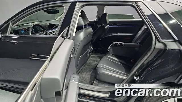 Hyundai Grandeur 2023 thumb 4