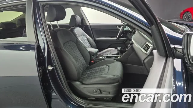 Kia K5 2018 thumb 11