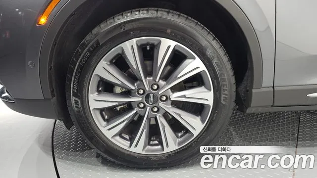 Lincoln Corsair 2022 thumb 10