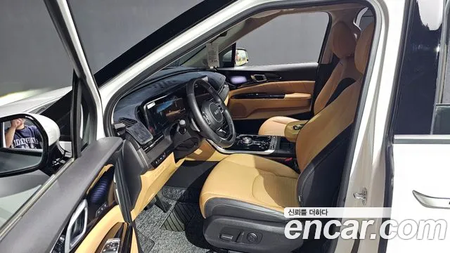 Kia Carnival 2023 thumb 10