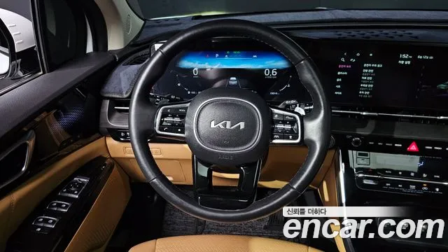 Kia Carnival 2023 thumb 12