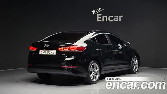 Hyundai Avante 2016 thumb 5