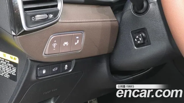 Hyundai Grandeur 2017 thumb 11