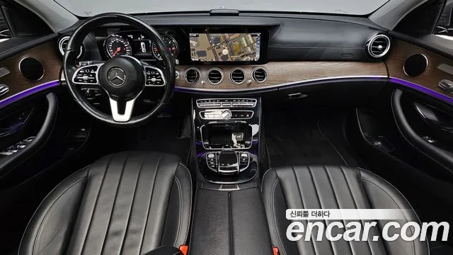 Mercedes-Benz E-Class 2019 thumb 2
