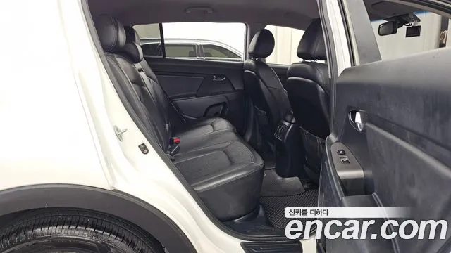 Kia Sportage 2014 thumb 8