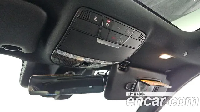 Mercedes-Benz E-Class 2023 thumb 4