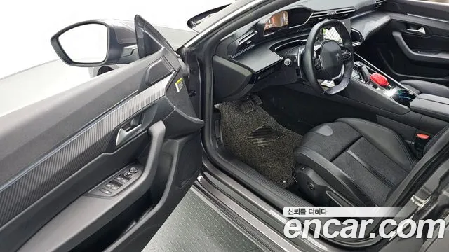 Peugeot 508 2020 thumb 6