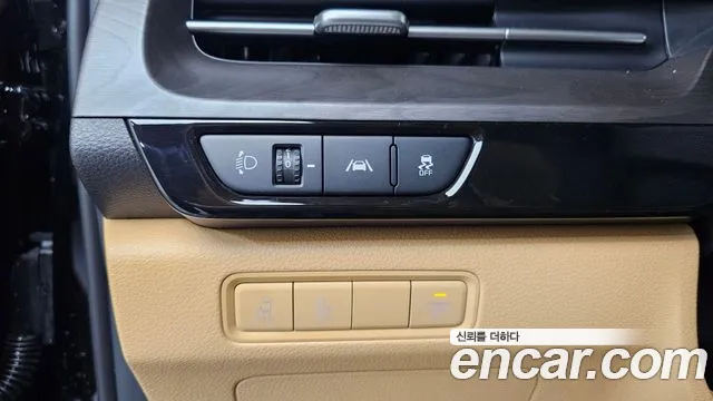 Kia Carnival 2022 thumb 12