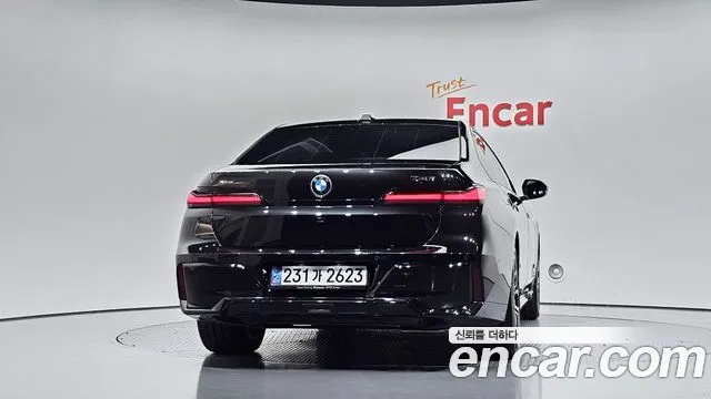 BMW 7 серии 2024 thumb 3